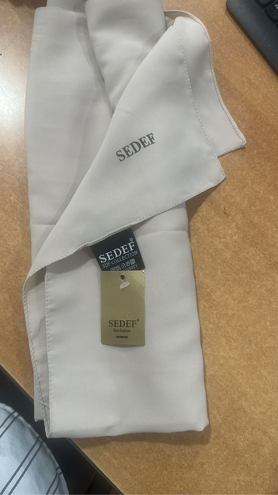 Продам шарф Sedef