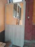 Продам парикмахерские зеркала для салона красоты