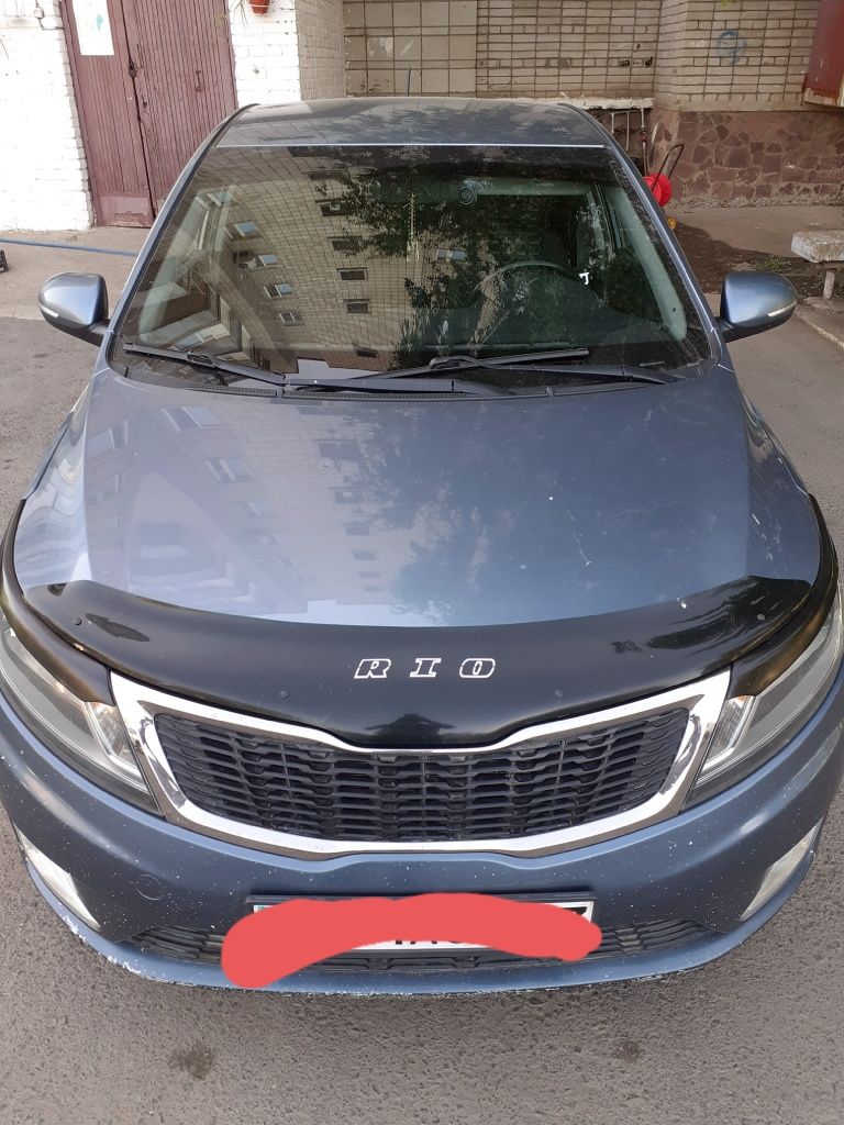 Продам или меняю авто на 2-х комн.кварт 1 и 5 этаж не предлогать.