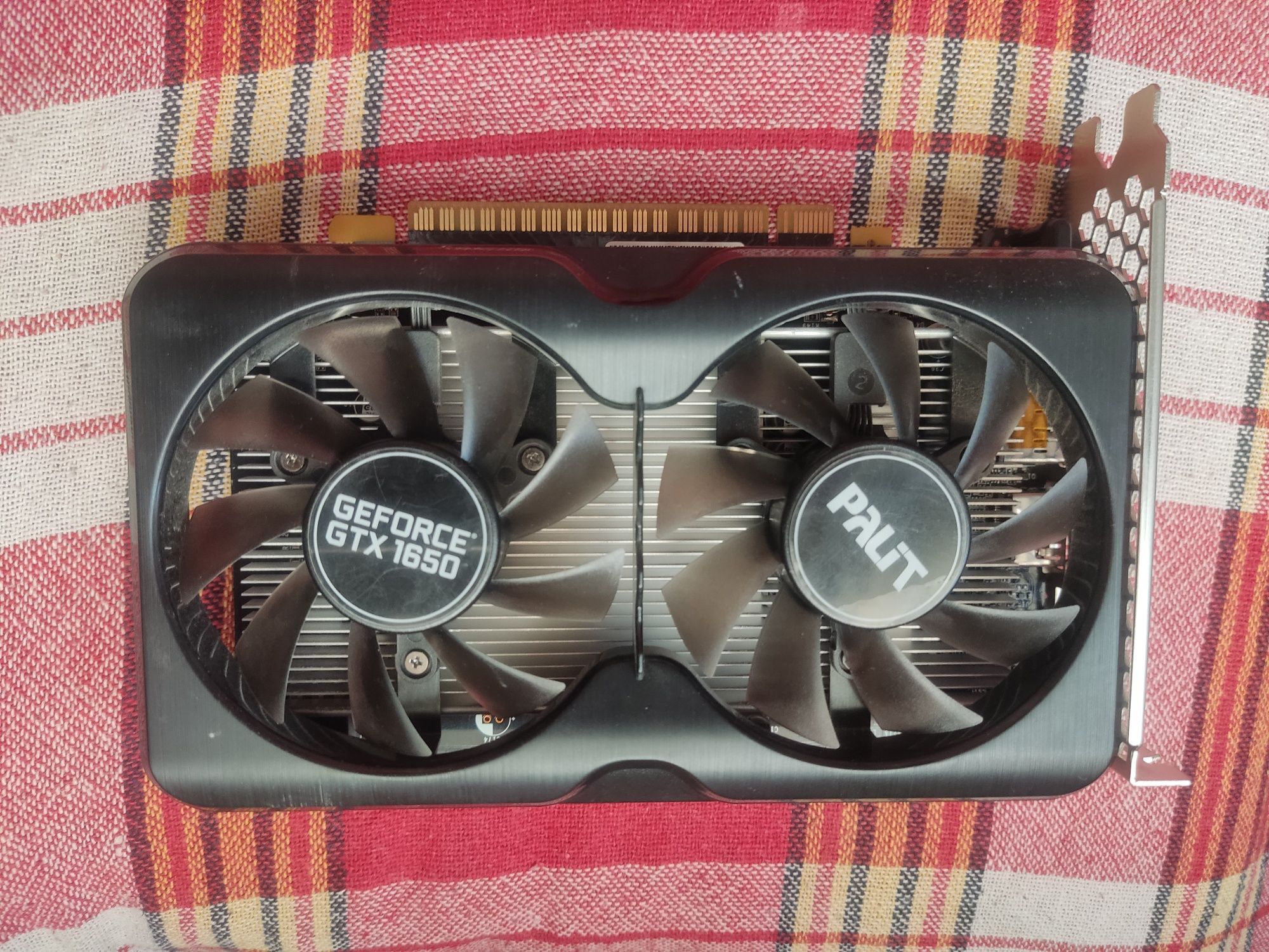 Видеокарта GTX1650 4GB GDDR6