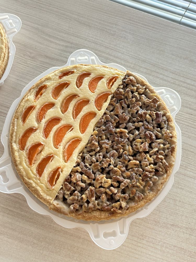 Пироги ,булочки ,самса,баурсаки