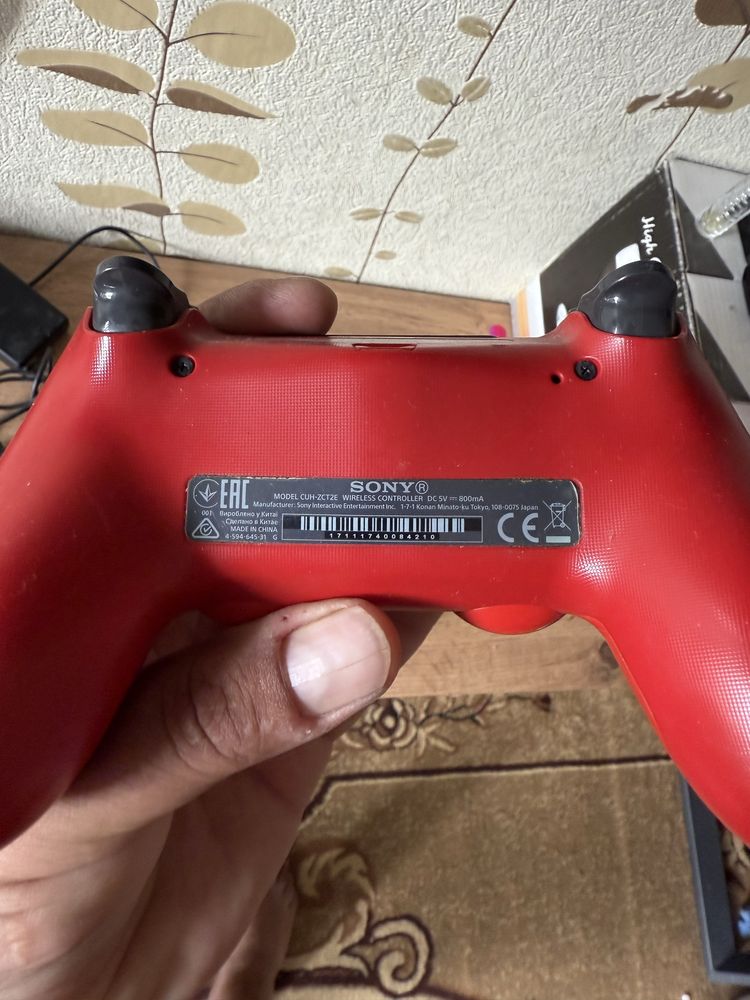 Джойстики на PlayStation 4