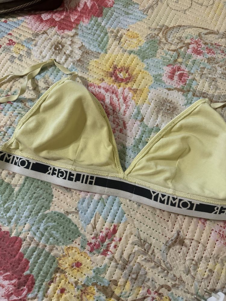 Лифчик бюстгальтер топ Tommy Hilfiger