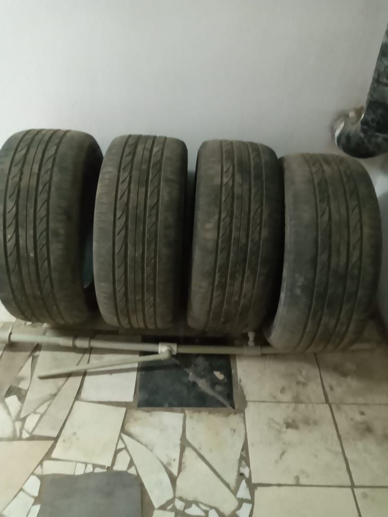 Продам Б/У ШИНЫ ПОКРЫШКИ 1шт-5000тг