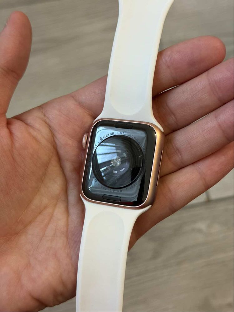 Apple Watch SE 40mm