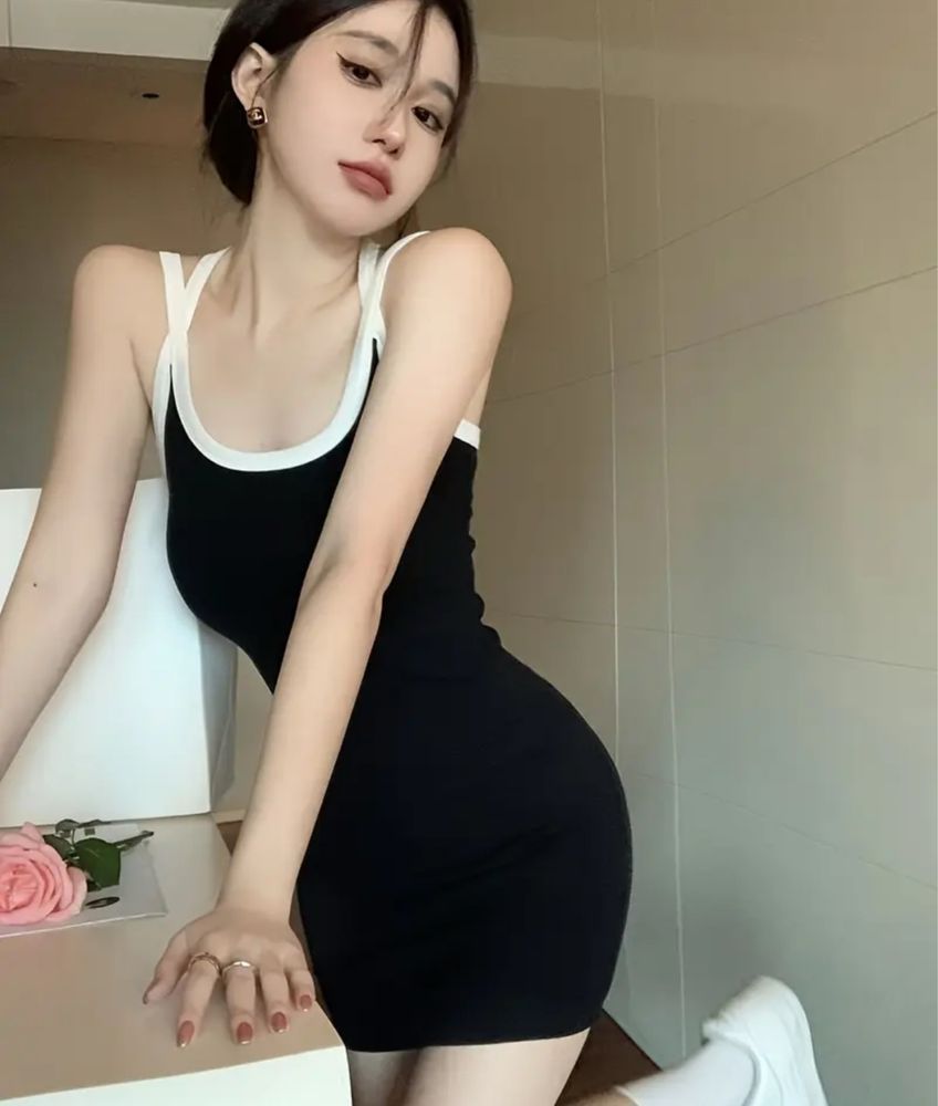 платье летнее на лямках