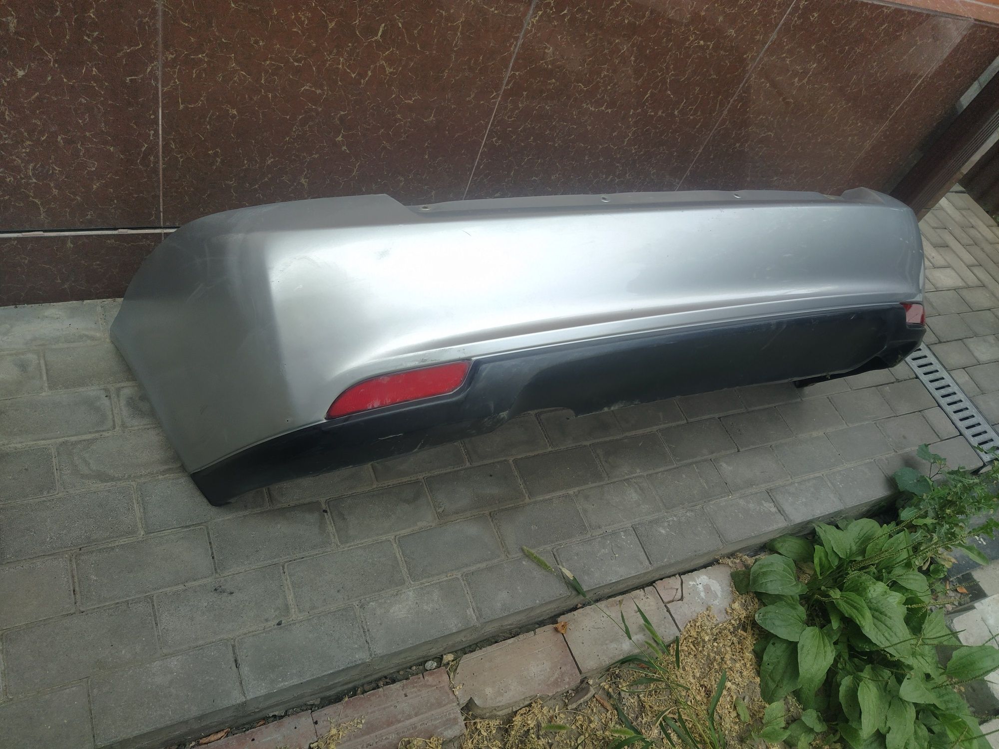 Задний бампер на Приору 2 Хэтчбек
