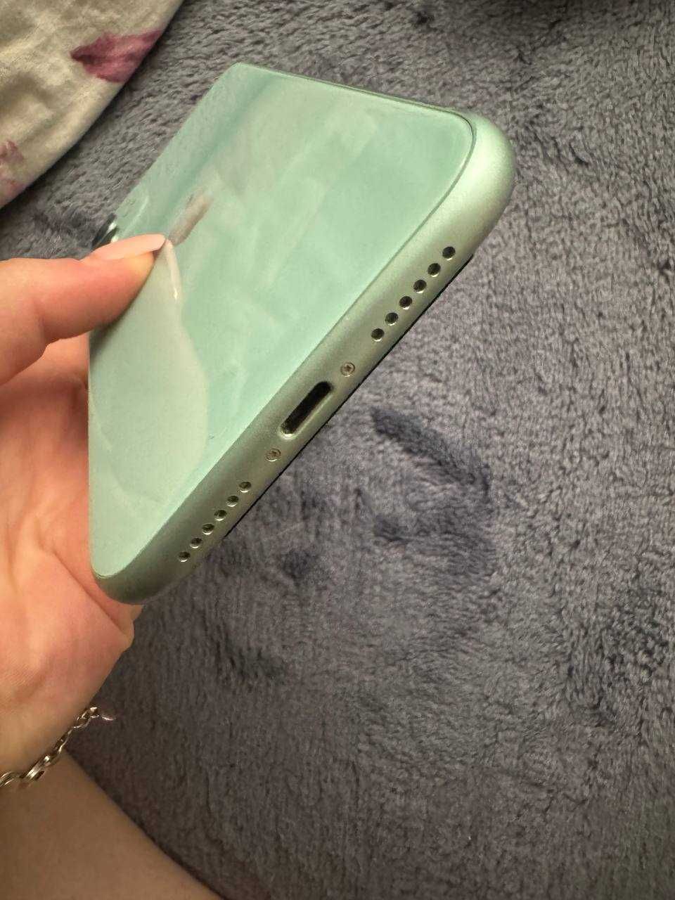 Продам iPhone 11 256 gb