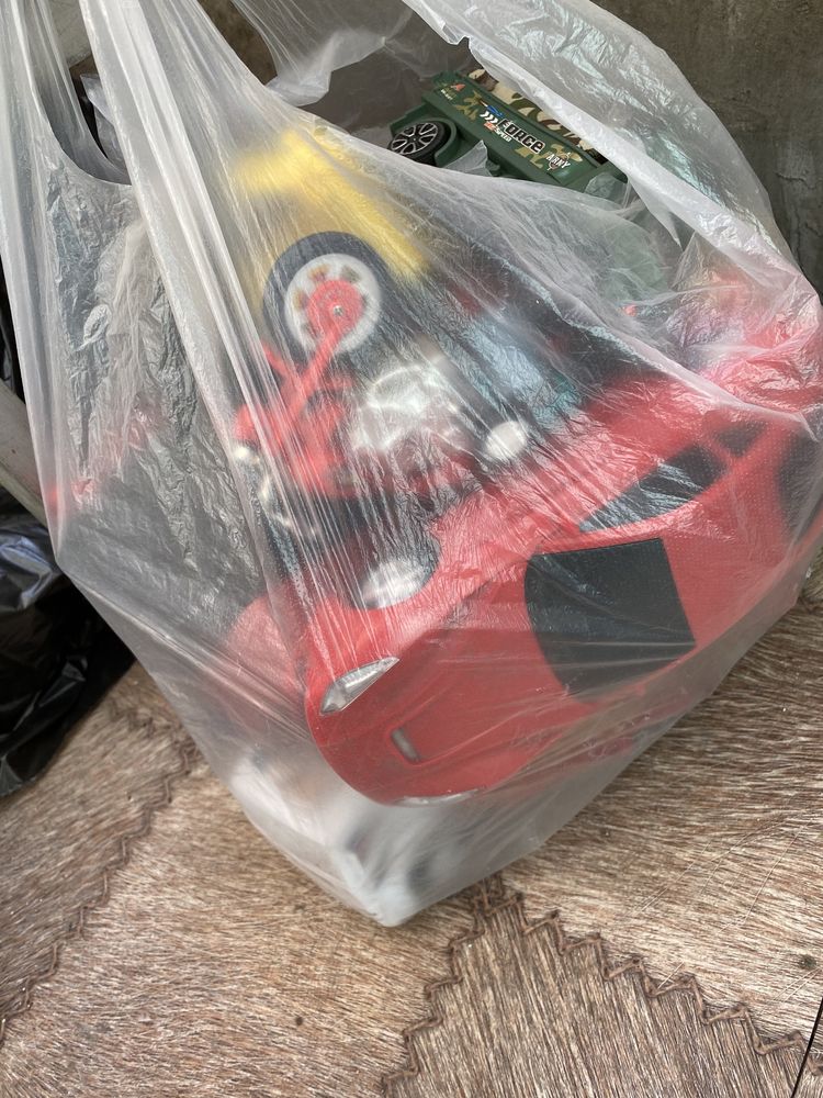 Продаю игрушки