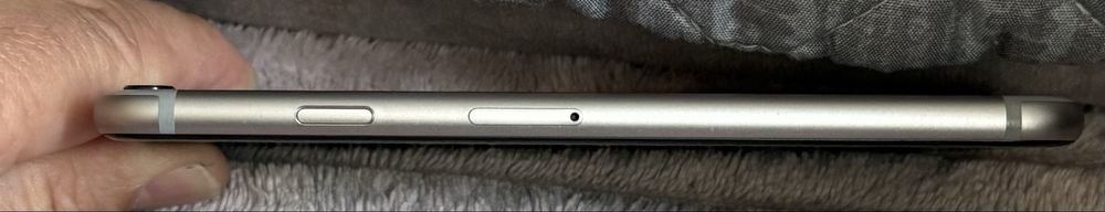 Apple 6-S на 64 gb
