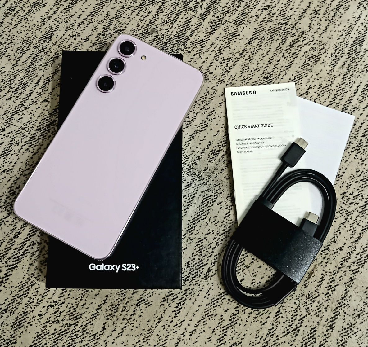 Продаю Samsung S 23 plus 512 gb