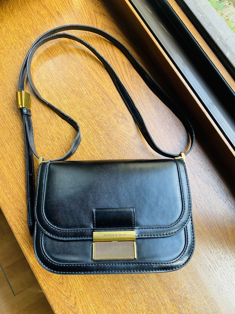 Сумка Charles&Keith