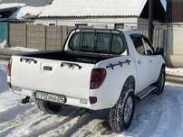 Mitsubishi L200 пикап