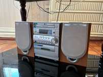 Музыкальный центр LG