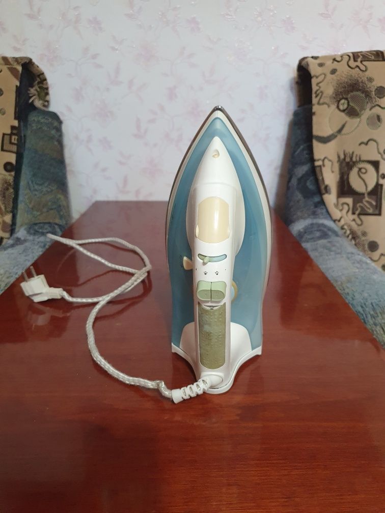 Продам утюги советские