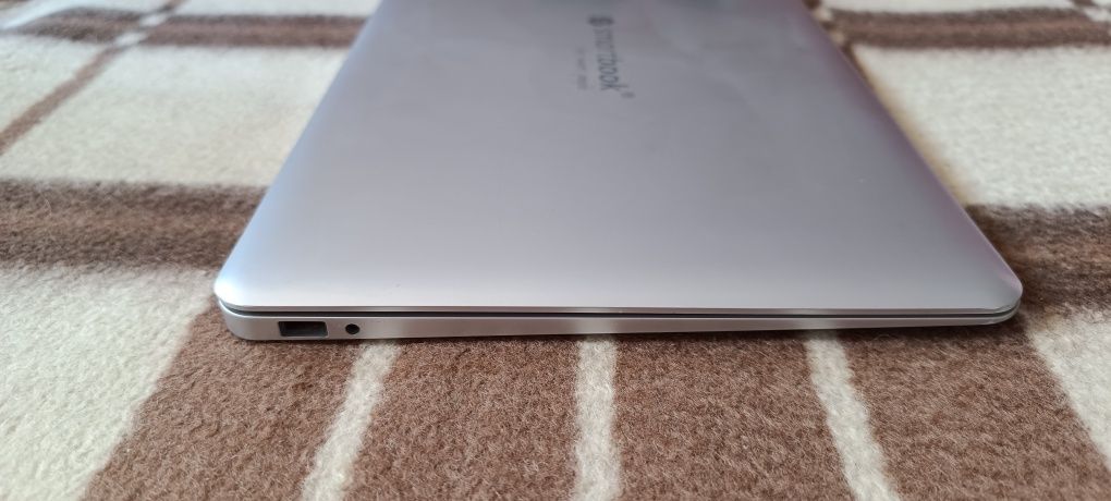 Продам ноутбук "SmartBook"