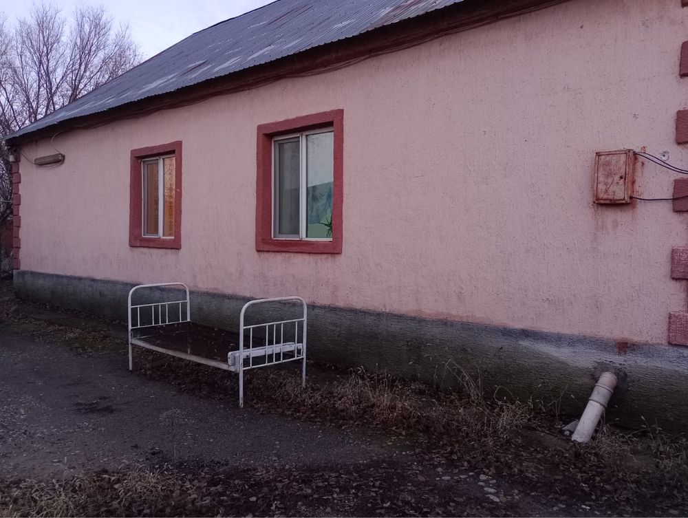 Продам дом , дача Байсерке