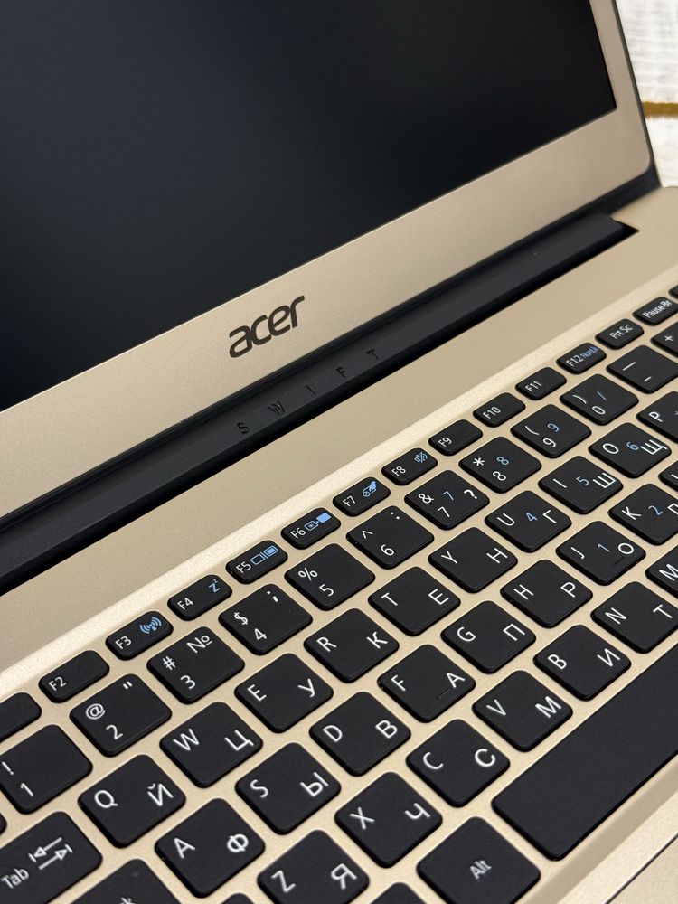 Ноутбук Acer Swift 1 N4200 / SSD 128GB / 14 FHD Легкий и компактный!