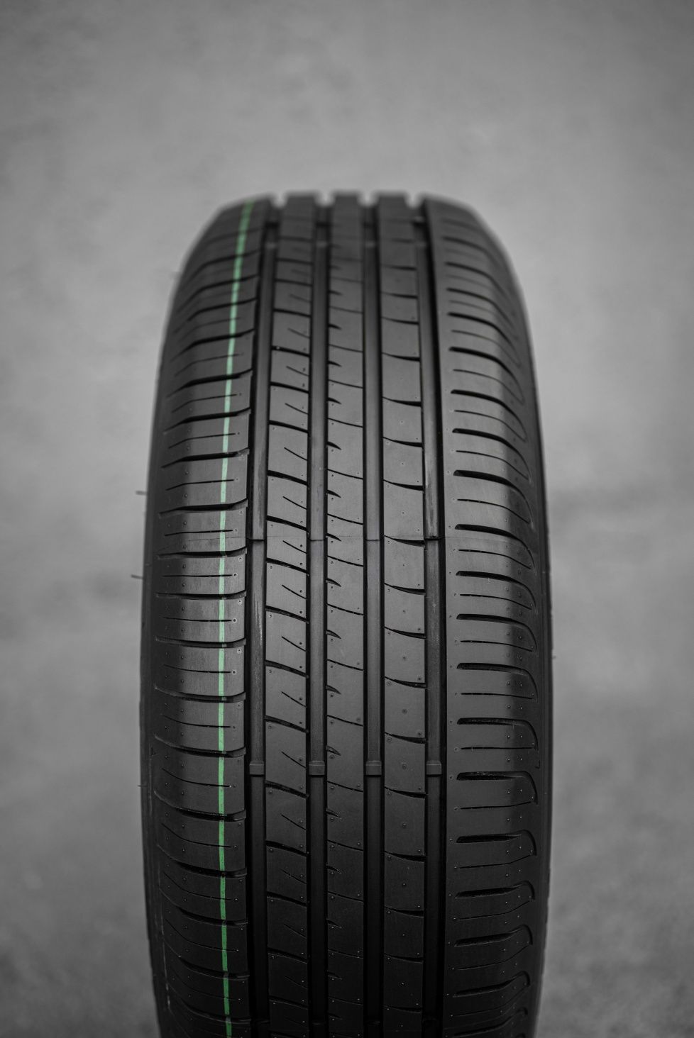RAPID 215/65R15 P329 96H