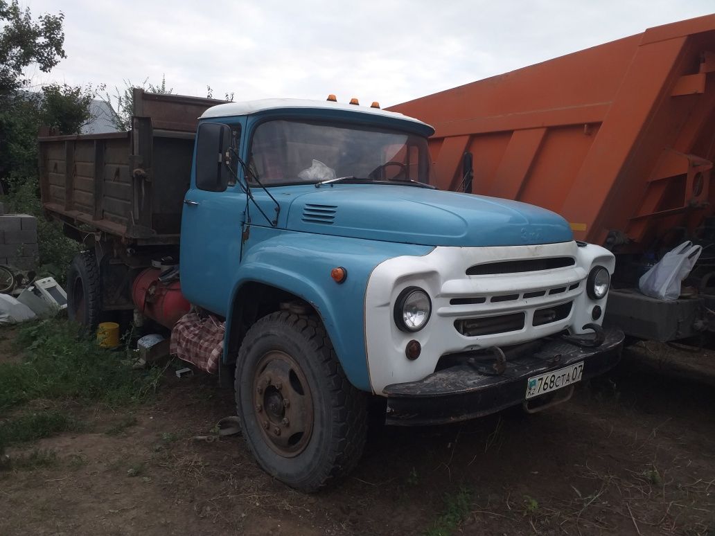 Продам ЗиЛ Самосвал
