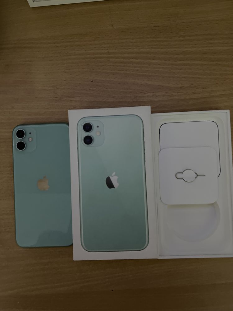 Продам IPhone 11