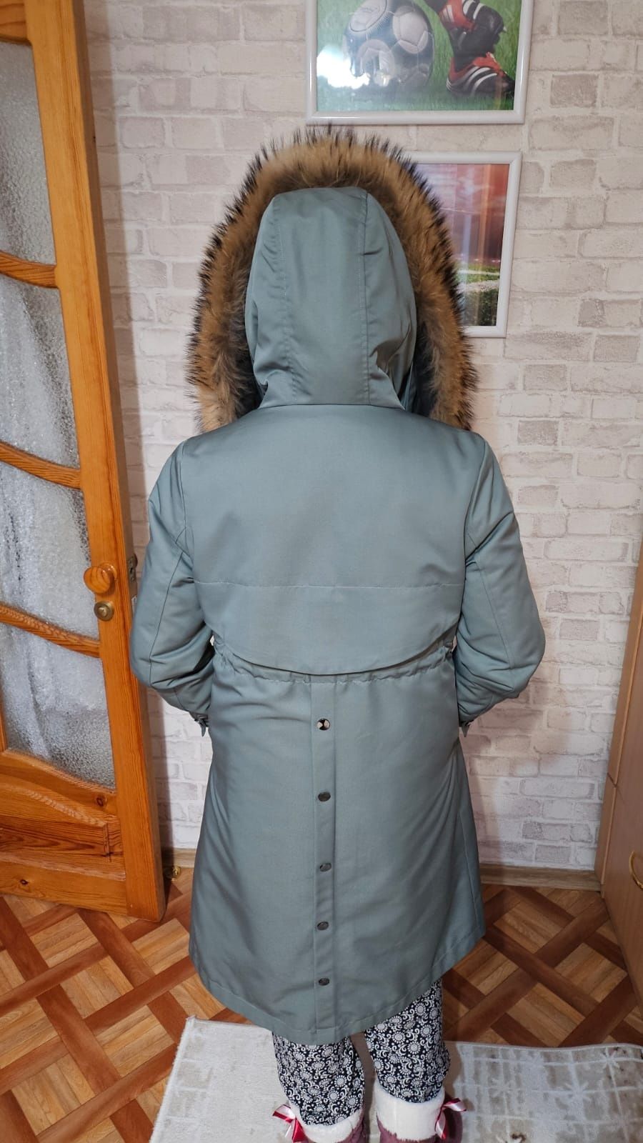 Продам зимнюю парку
