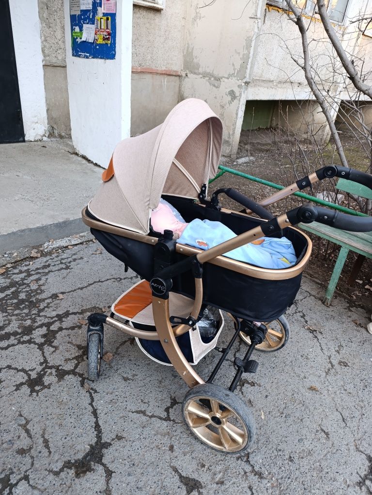 Продам коляску Амели