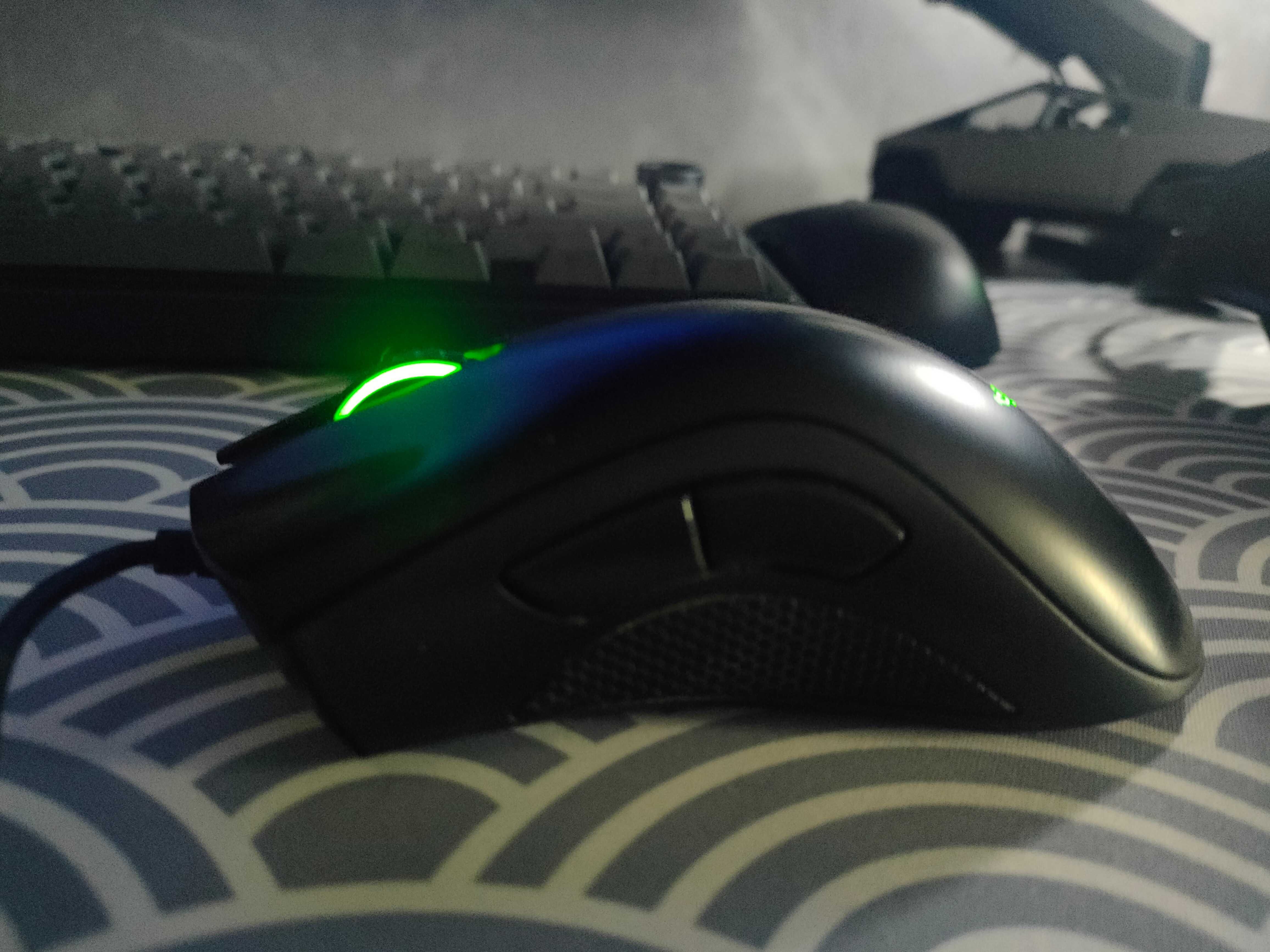 Мышь razer deathadder essential