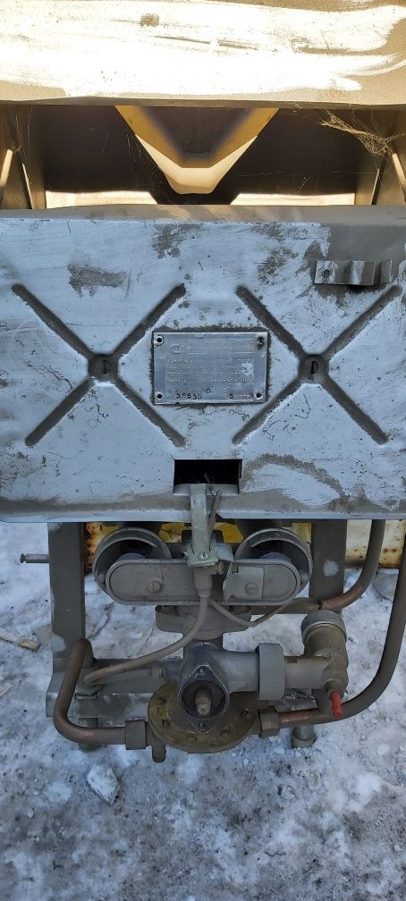 Газовый поточный водонагреватель