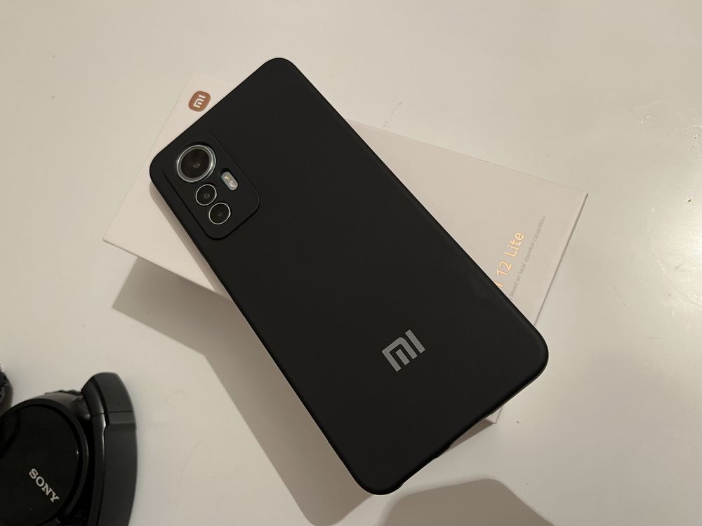 Продам Xiaomi 12 lite 5G 8/256gb зеленый