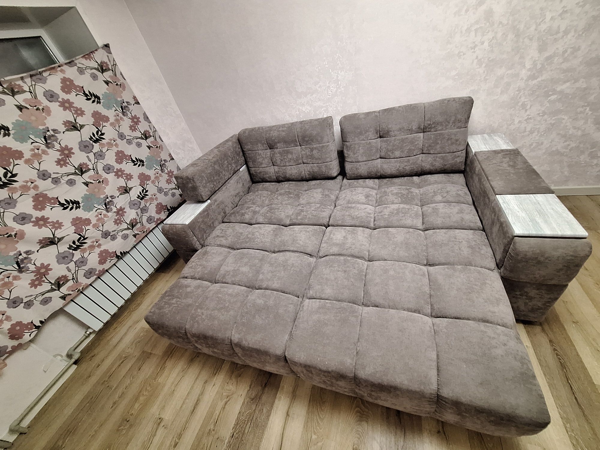 Продам модульный диван