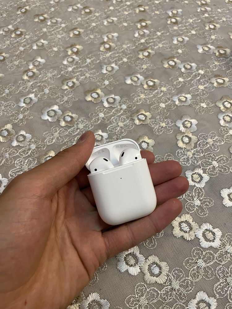 Airpods 2 / новые