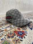 Продам новую кепку «Gucci»