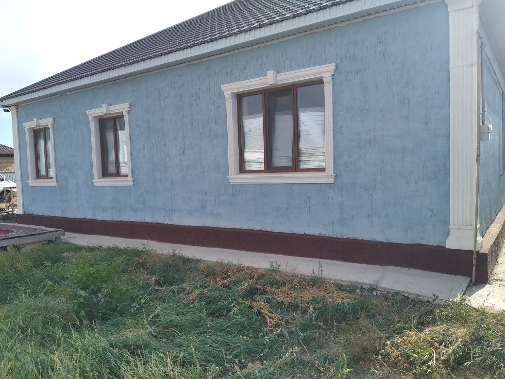 Махамбет ауданында жаңадан салынып біткен уй, дом