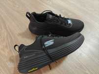 Skechers кроссовки.