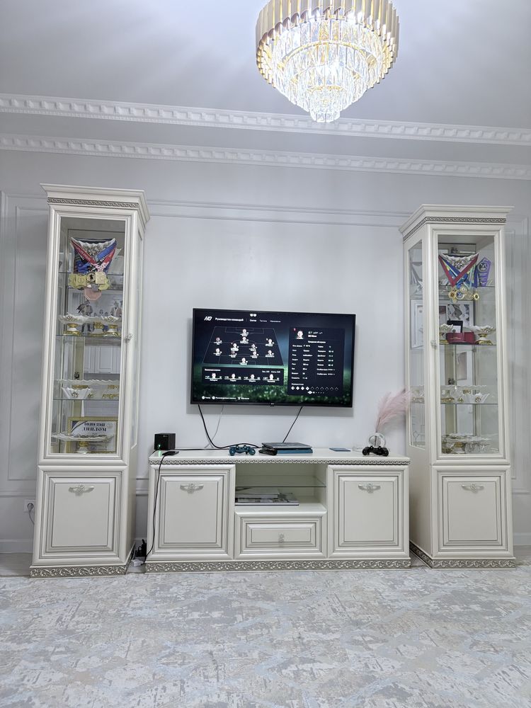 Продам комплект для гостинной