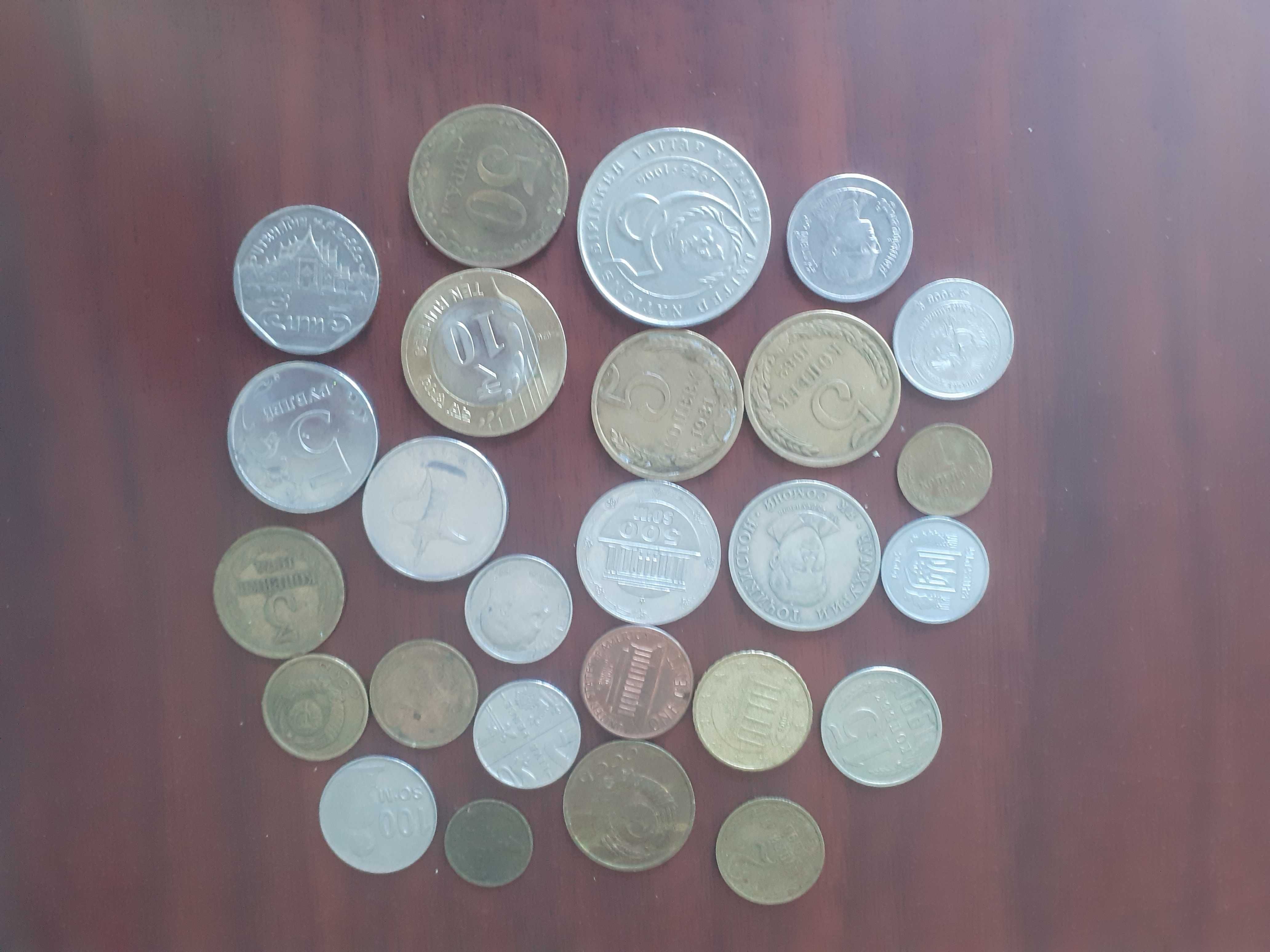 Продам монеты разные недорого!