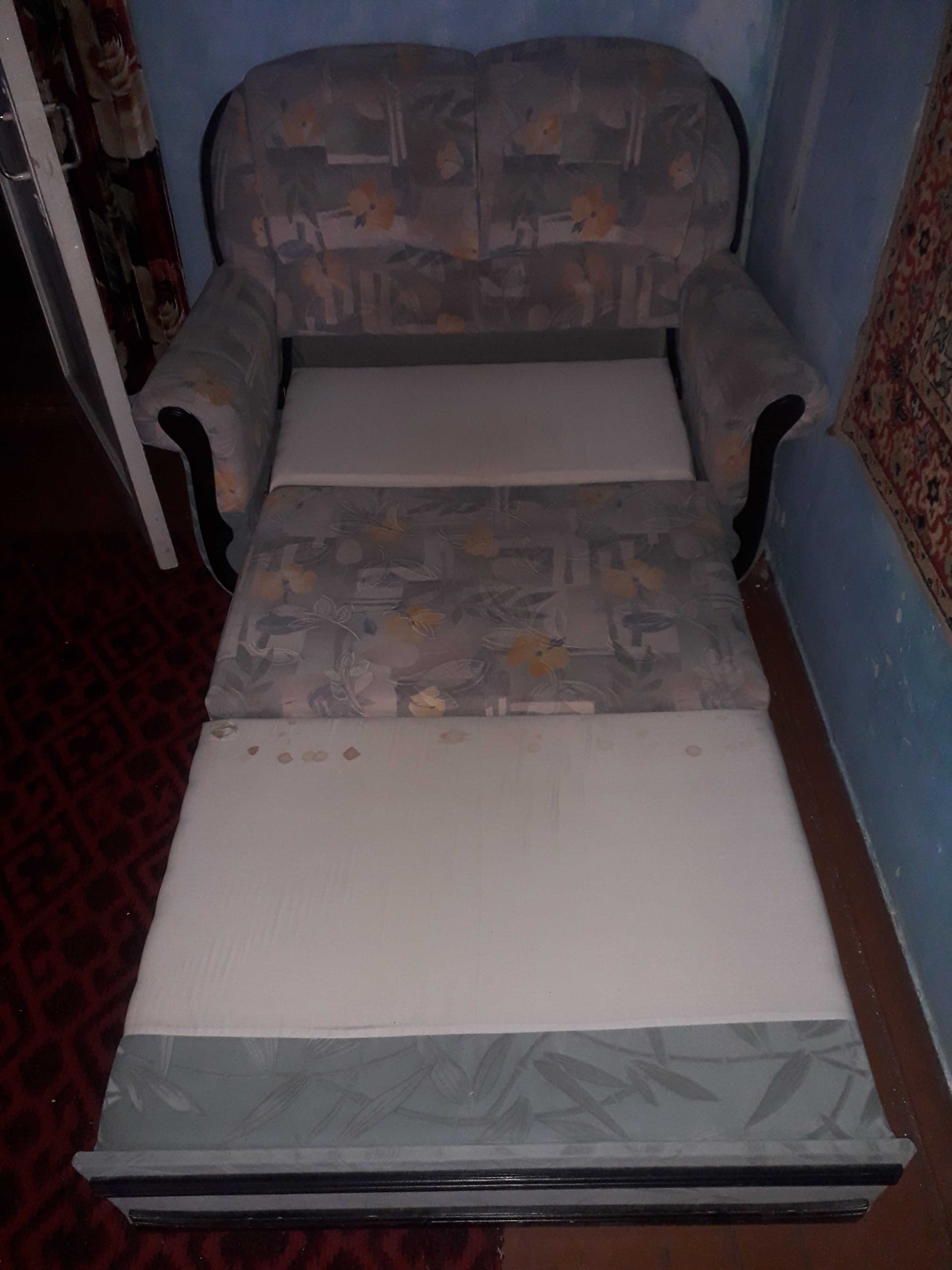 Диван-кровать 140х200