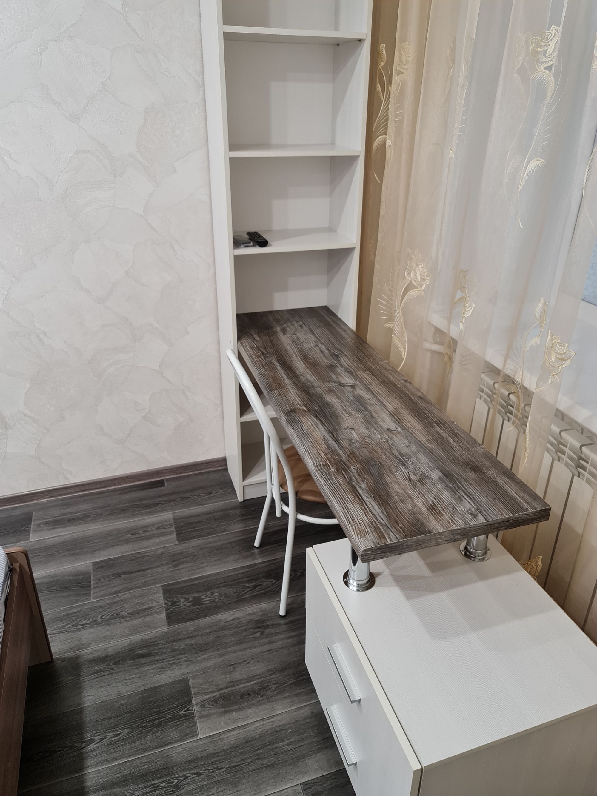 Павлова 13 (ТД Алатау, Кинотеатр Ш.Айманова, ТД Алатау, Alpenhof)