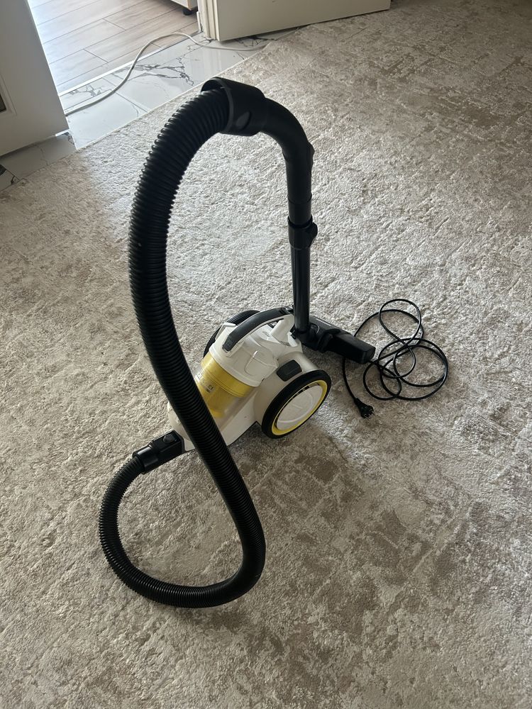 Продам пылесос karcher