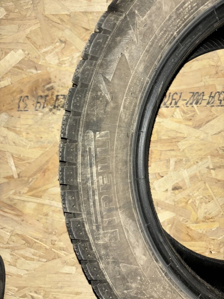 Продаю шины (резину) на автомобиль PIRRELI ICE ZERO 205/55 r16