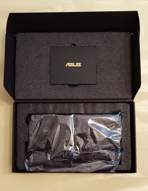 Видеокарта ASUS ROG STRIX RX 5700 XT OC GAMING 8GB 256b