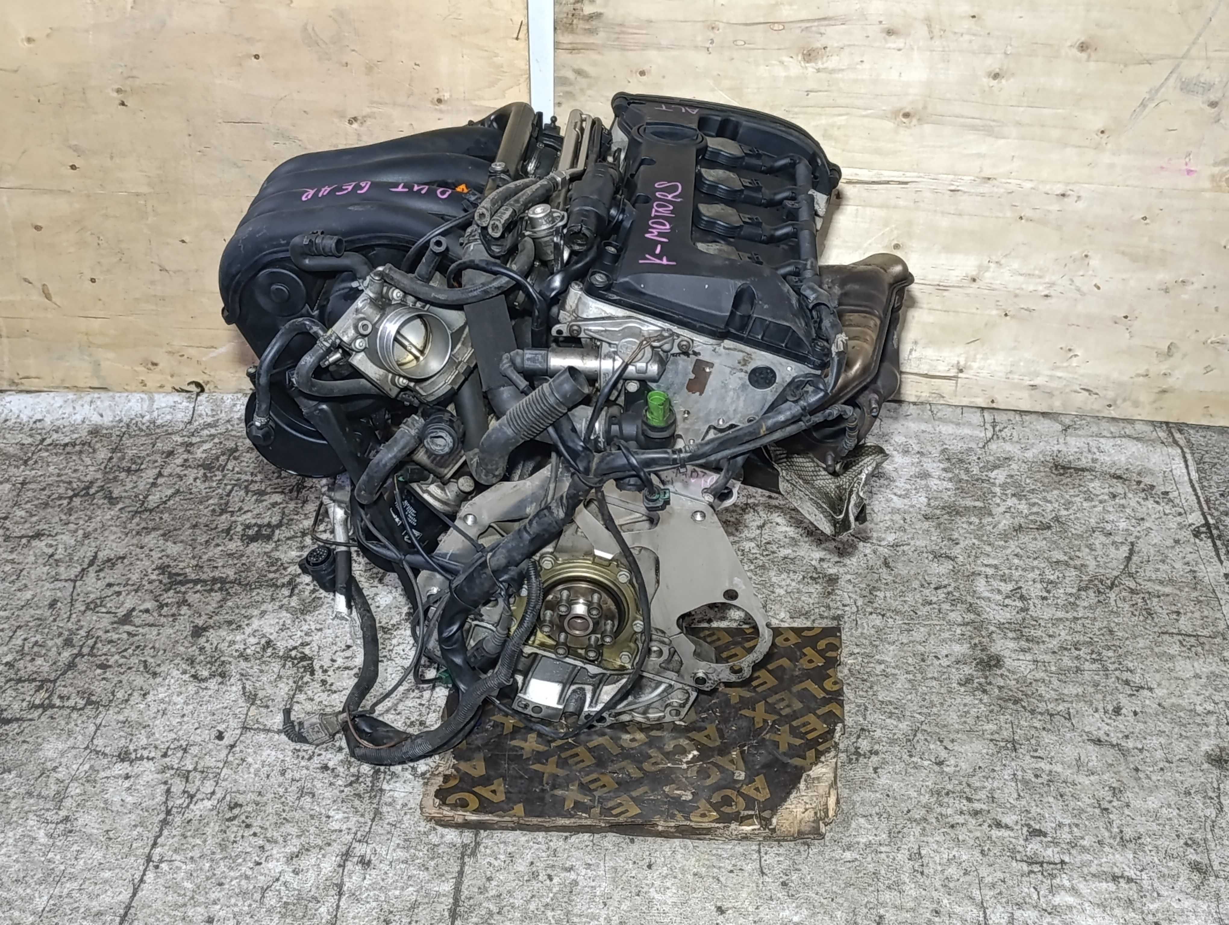 Двигатель мотор ALT 2.0 Audi A6 C5 A4 B6 B7 VW Passat B5 00-08г