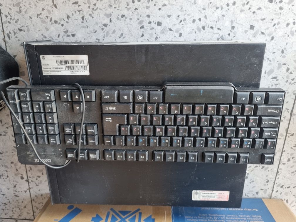 Клавиатура 2 шт есть