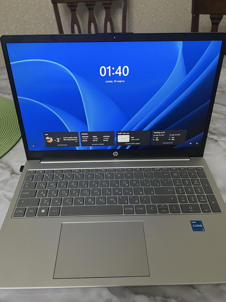 Продаю ноутбук HP 15 с i5, SSD 512 ГБ, как новый!