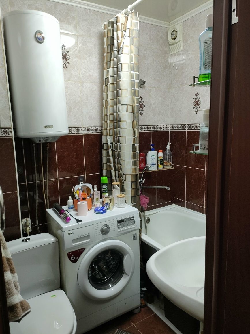 Продам 1 комнатную квартиру 3-17