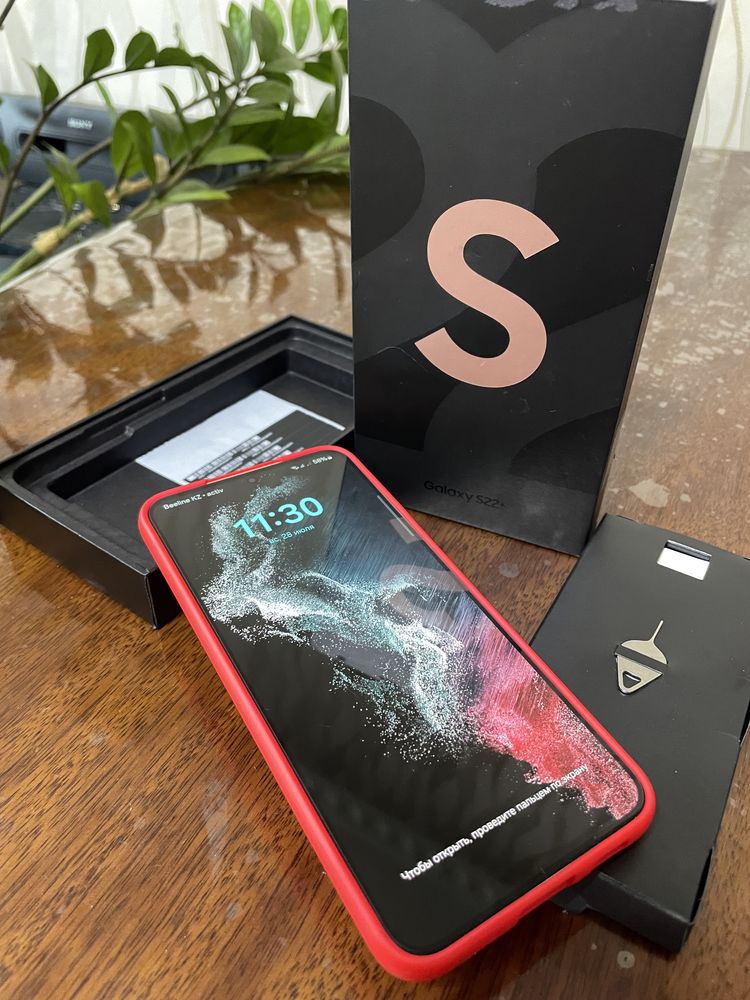 Samsung S22 Plus - 256 гб