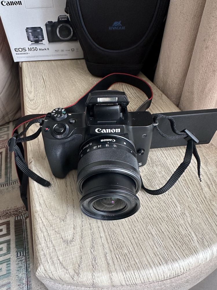 Профессиональный фотоаппарат Canon M50 15-45mm stm Mark ii.