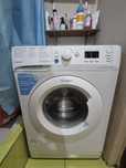 Стиральная машина Indesit.