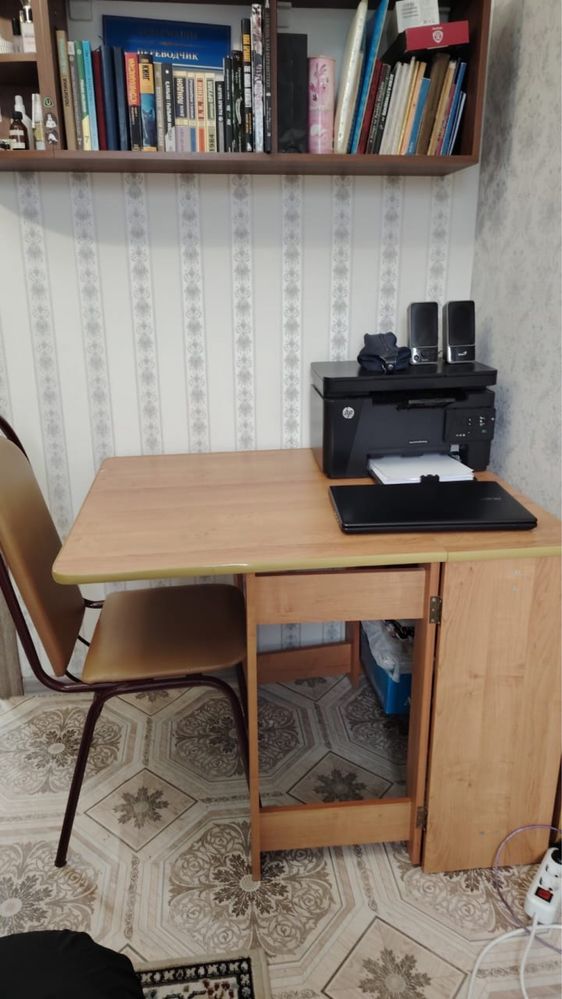 Продам раздвижной стол